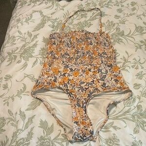 Cupshe medium one piece